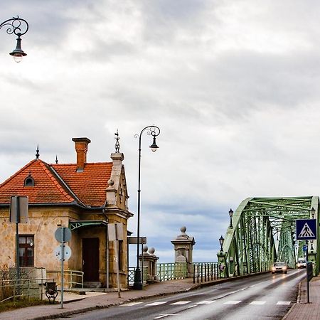 Bridge Apartment Esztergom Eksteriør billede