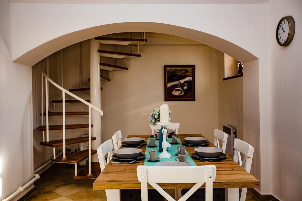 Bridge Apartment Esztergom Eksteriør billede